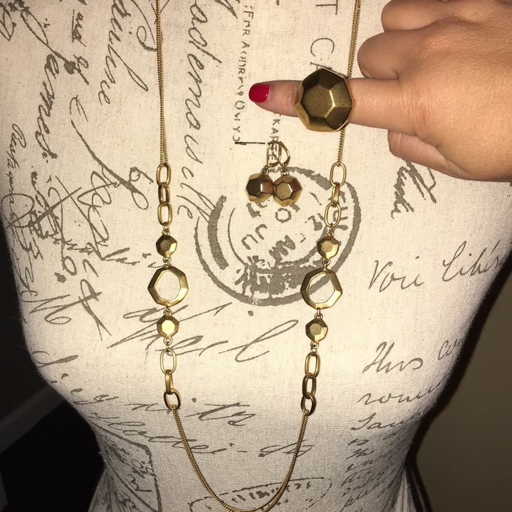 Tahari 3 Jewerly earrings/ necklace and ring